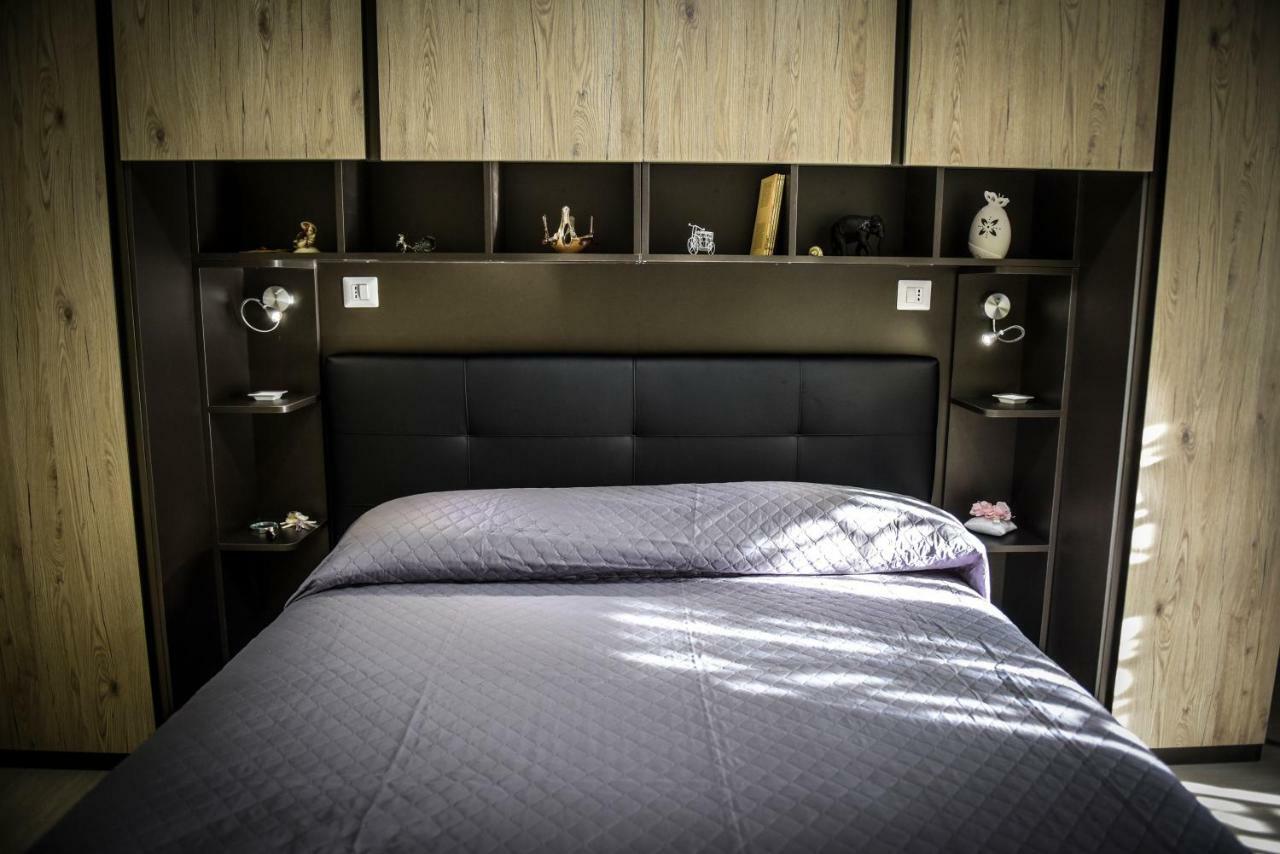 Le Fontane Del Re Bed and Breakfast Καζέρτα Εξωτερικό φωτογραφία